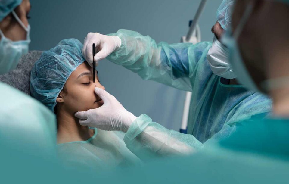 البدائل الغير جراحية لعمليات التجميل
